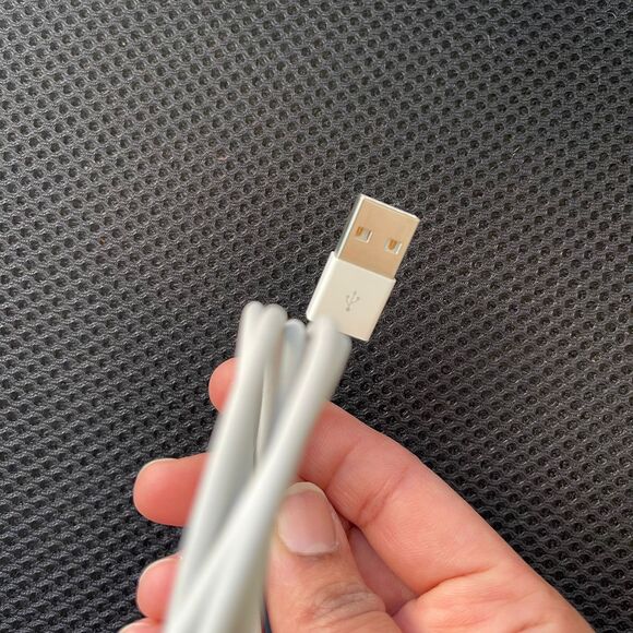 White USB-A to Lightning 41 inch Wire Data Sync Charging Cable - Picture 2 of 4